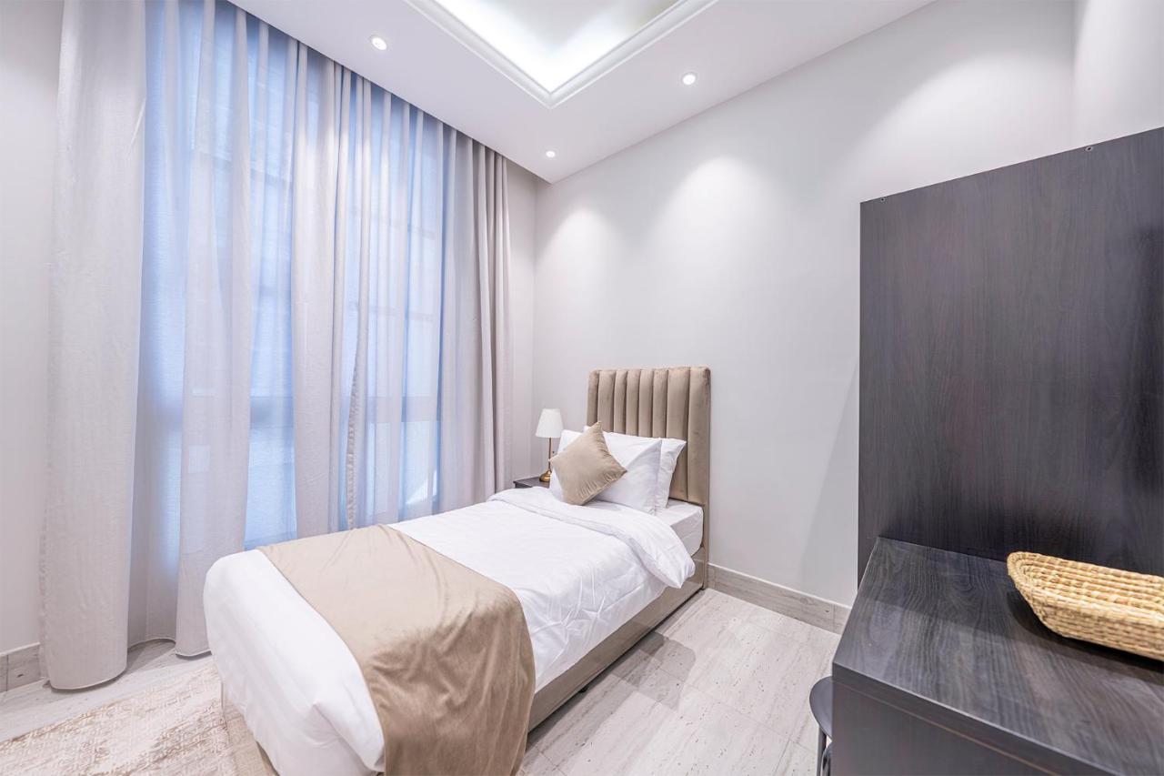 Apartment Mabaat - Al Malqa - 533 Riyadh